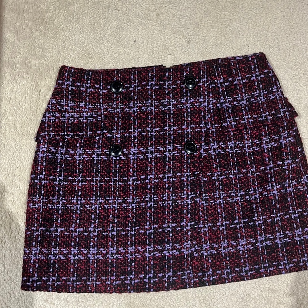 Never worn, great material and I love the colors but it was to big. Sexy w/boots
